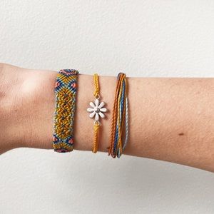 Pura Vida Monthly Club